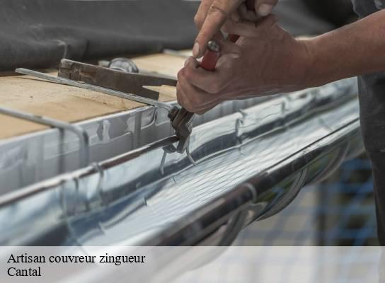 Artisan couvreur zingueur 15 Cantal  SAS maison Peringale